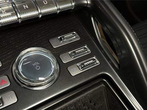 New 2026 Lincoln Nautilus Reserve image 25