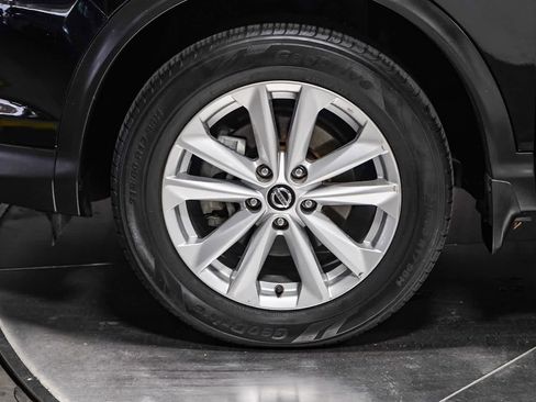 Used 2019 Nissan Rogue Sport S w/ Appearance Package image 6