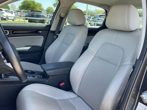 Used 2022 Honda Civic Touring image 23