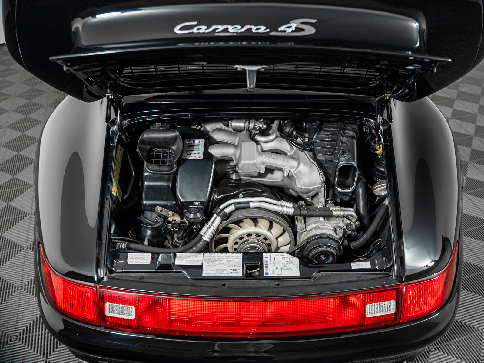 Used 1997 Porsche 911 Carrera 4S AWD/4WD image 13
