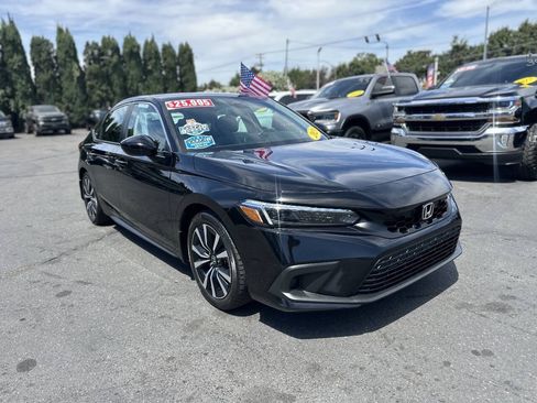 Used 2023 Honda Civic EX-L image 1