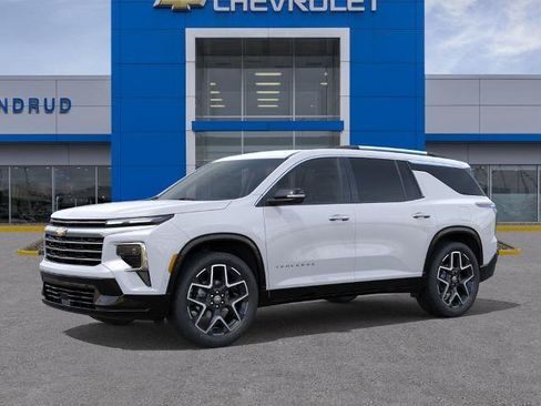 New 2026 Chevrolet Traverse High Country AWD/4WD image 2