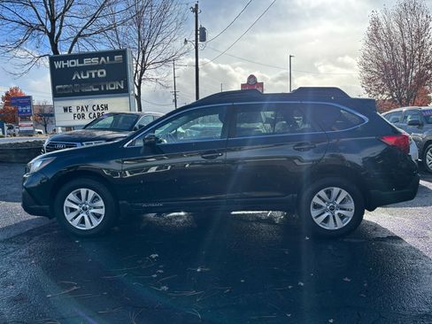 Used 2019 Subaru Outback 2.5i Premium image 2