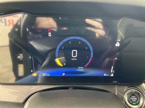 New 2026 Chevrolet Trax ACTIV w/ Sunroof Package FWD image 15