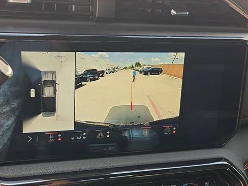 Used 2024 GMC Sierra 2500 AT4 w/ AT4 Preferred Package AWD/4WD image 15
