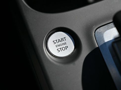 Used 2023 INFINITI QX50 Sensory image 37