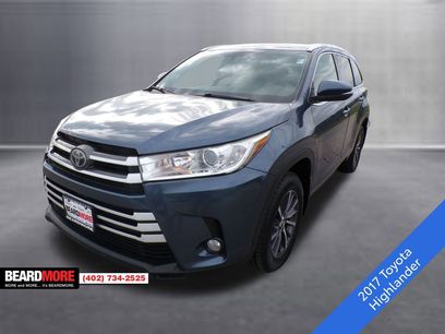 Used 2017 Toyota Highlander XLE