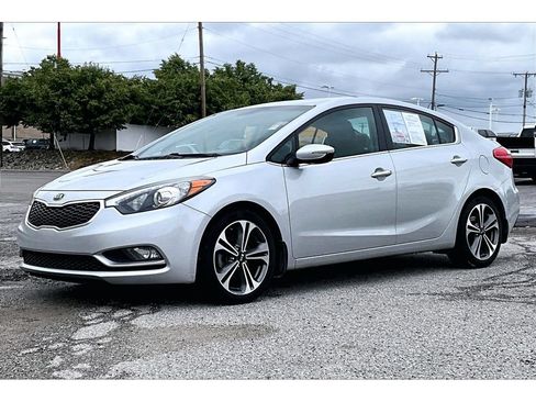 Used 2016 Kia Forte EX w/ EX Premium Package FWD image 15