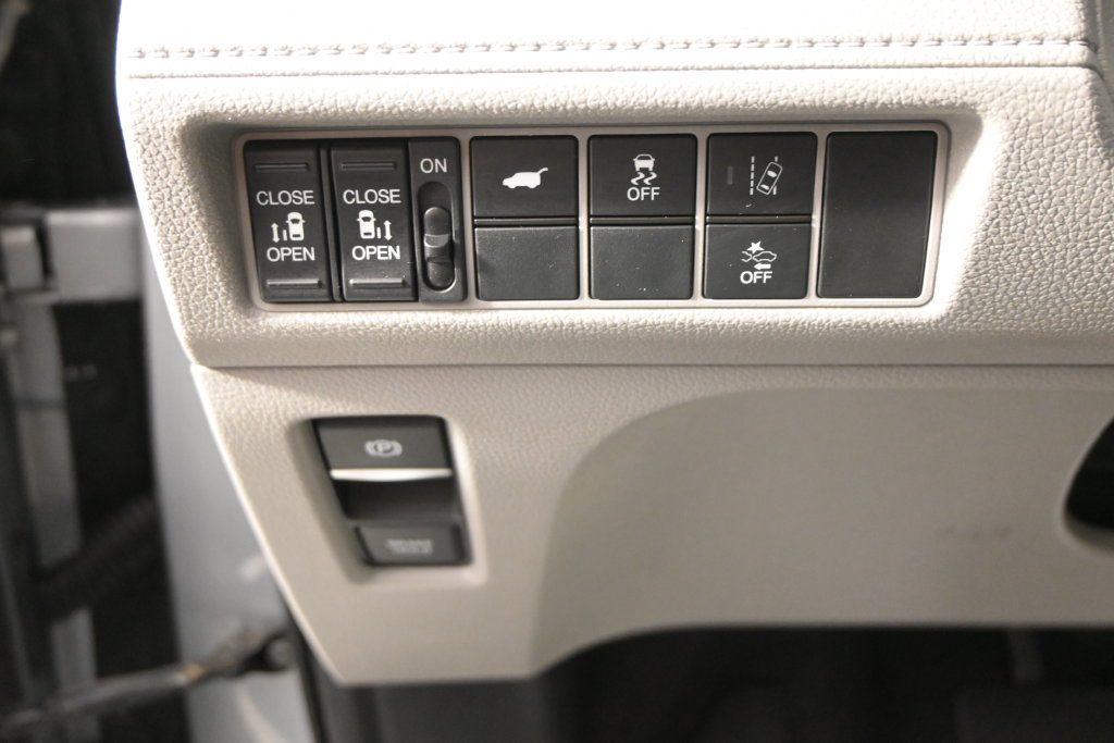 Used 2019 Honda Odyssey EX-L image 24
