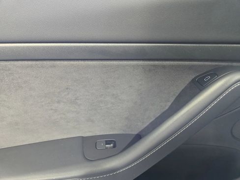 Used 2023 Tesla Model 3 Standard Range RWD image 11