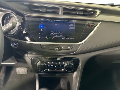 Used 2023 Buick Encore GX Select w/ Sport Touring Package image 21