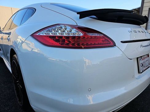 Used 2013 Porsche Panamera Turbo S AWD/4WD image 18