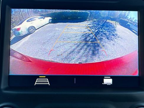 Used 2021 Chevrolet Silverado 1500 LT Trail Boss image 16