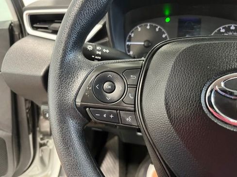 Used 2024 Toyota Corolla LE FWD image 25