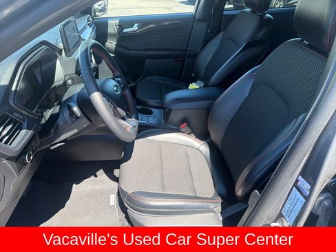 Used 2025 Ford Escape ST-Line FWD image 9