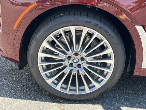 New 2026 BMW X7 xDrive40i AWD/4WD image 29
