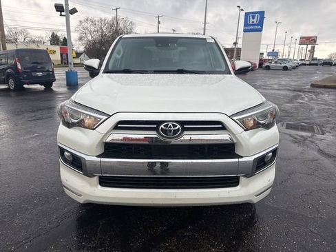 Used 2020 Toyota 4Runner Limited image 2