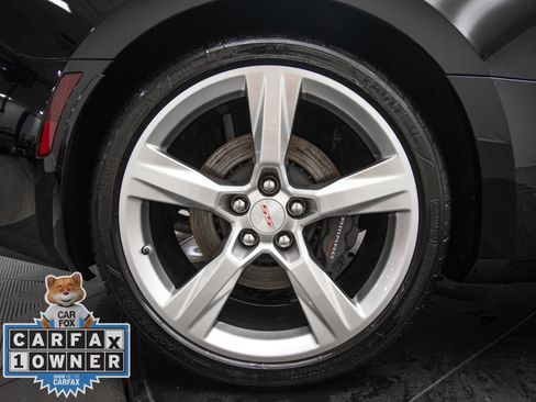 Used 2018 Chevrolet Camaro SS RWD image 26