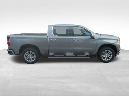 New 2026 Chevrolet Silverado 1500 LTZ w/ LTZ Premium Package AWD/4WD image 7