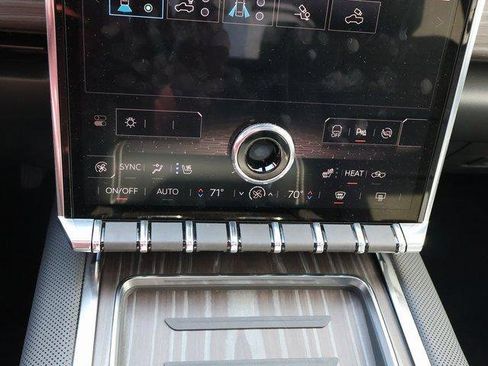 New 2025 GMC Sierra EV Denali image 30