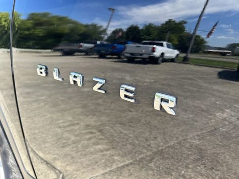 Used 2022 Chevrolet Blazer LT image 32