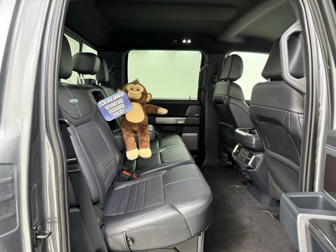 Used 2025 Ford F150 Platinum AWD/4WD image 34