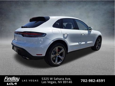Used 2022 Porsche Macan S AWD/4WD image 6