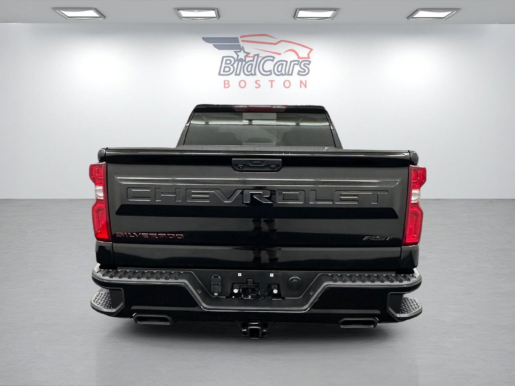 Used 2023 Chevrolet Silverado 1500 RST w/ Redline Edition AWD/4WD image 5