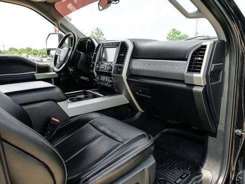 Used 2021 Ford F250 Lariat AWD/4WD image 15
