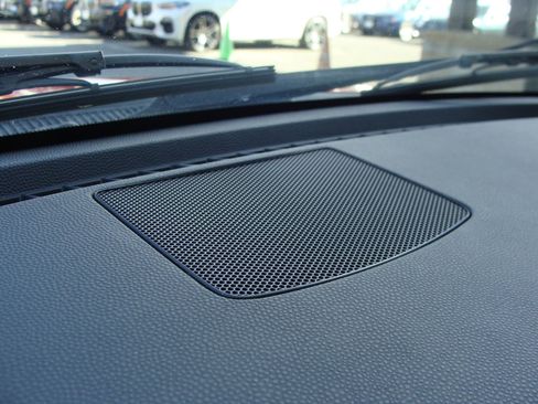 Used 2015 MAZDA MX-5 Miata Sport image 25