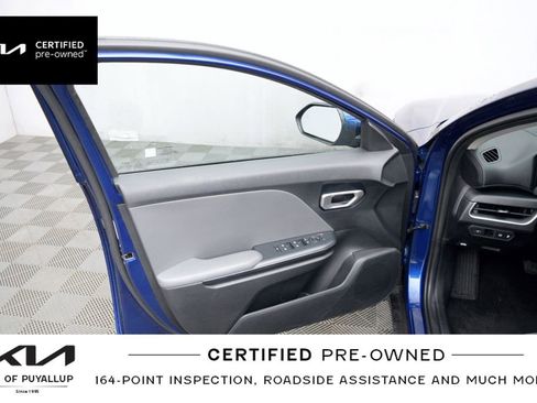 Used 2025 Kia K4 LXS image 10