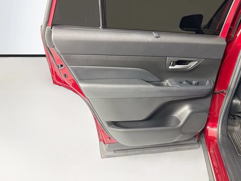 Used 2024 Toyota Grand Highlander FWD image 26