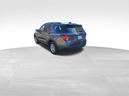 New 2026 Ford Explorer Active image 4