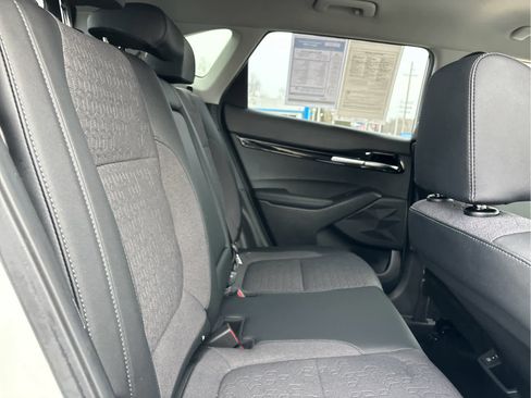 Used 2024 Kia Seltos X-Line image 12