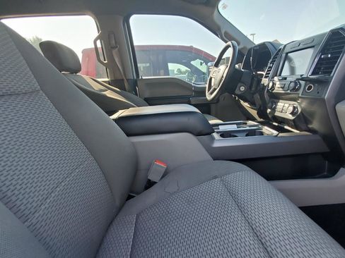 Used 2019 Ford F150 XLT w/ Equipment Group 302A Luxury AWD/4WD image 4