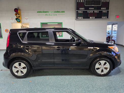 Used 2016 Kia Soul image 5