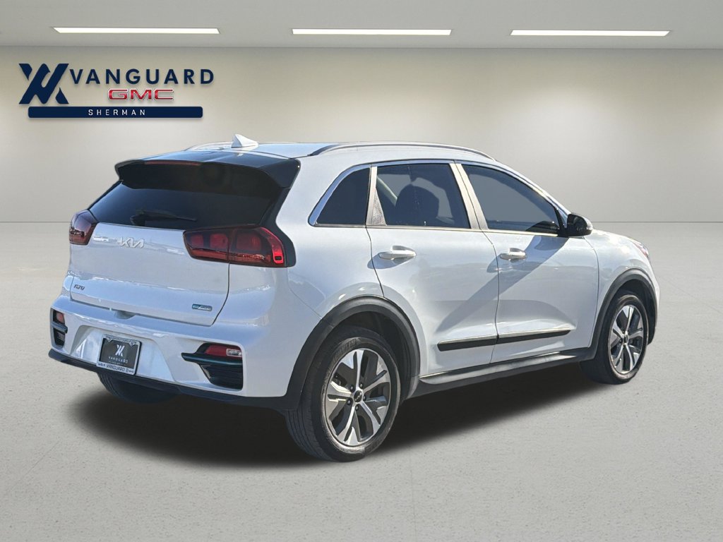 Used 2022 Kia Niro EX w/ Cold Weather Package FWD image 7