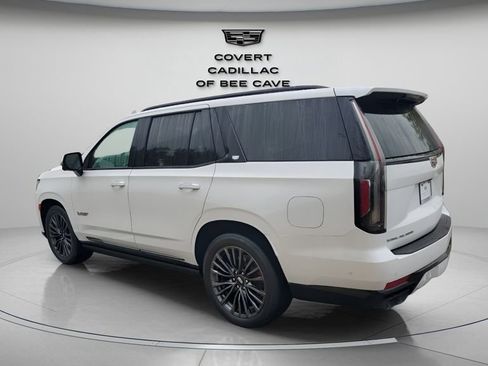 Certified 2023 Cadillac Escalade V w/ LPO, Floor Liner Package image 7