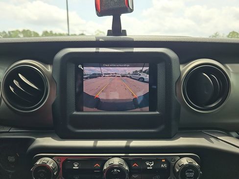 Used 2020 Jeep Gladiator Sport w/ Quick Order Package 24S AWD/4WD image 24