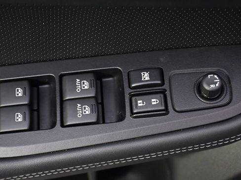 Used 2017 Subaru Legacy 3.6R Limited AWD/4WD image 23