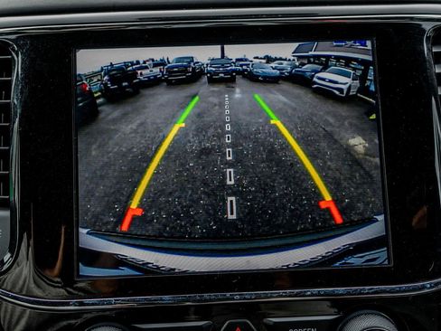 Used 2019 Jeep Grand Cherokee SRT image 32