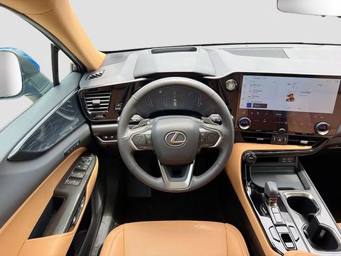 Used 2023 Lexus NX 250 FWD w/ Cold Area Package image 17