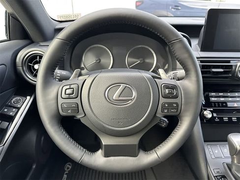 Used 2025 Lexus IS 300 F Sport image 15