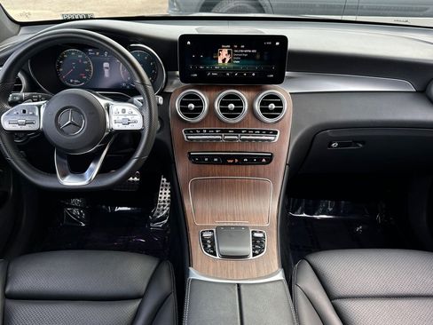Certified 2022 Mercedes-Benz GLC 300 GLC 300 image 3
