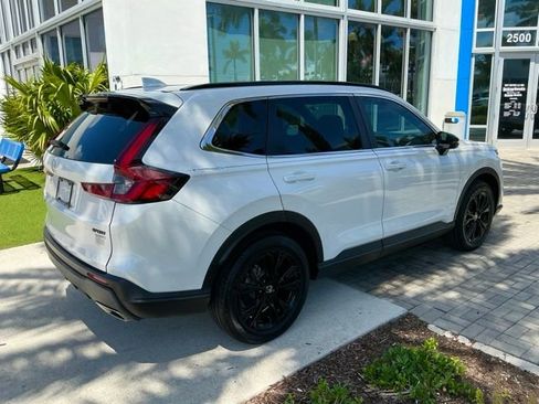 Certified 2025 Honda CR-V Sport Touring image 7