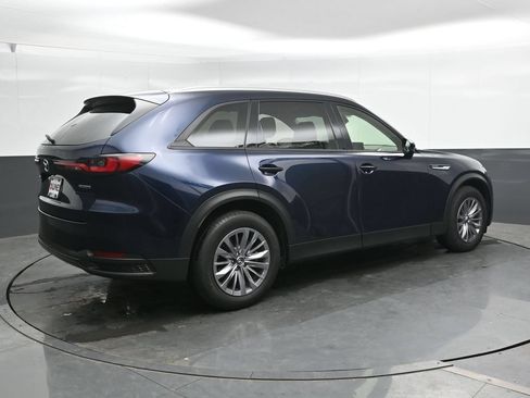 Used 2025 MAZDA CX-90 3.3 Turbo w/ Preferred Package AWD/4WD image 4