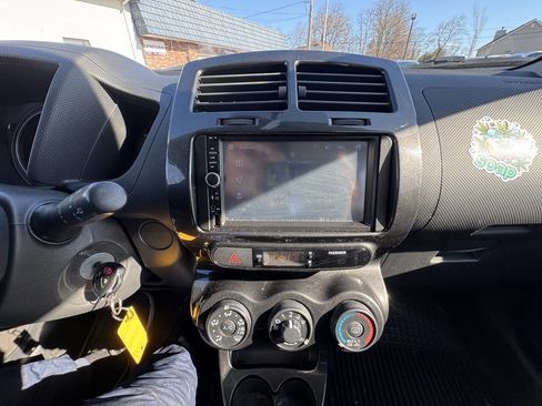 Used 2009 Scion xD image 34