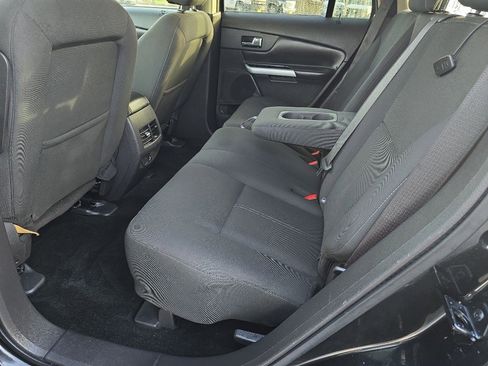 Used 2013 Ford Edge SE image 17