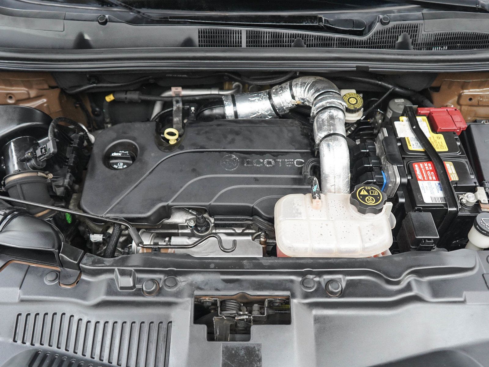 Used 2016 Buick Encore Sport Touring AWD/4WD image 30