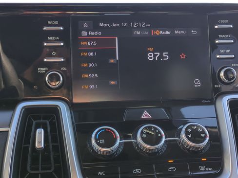 Used 2021 Kia Sorento LX image 25